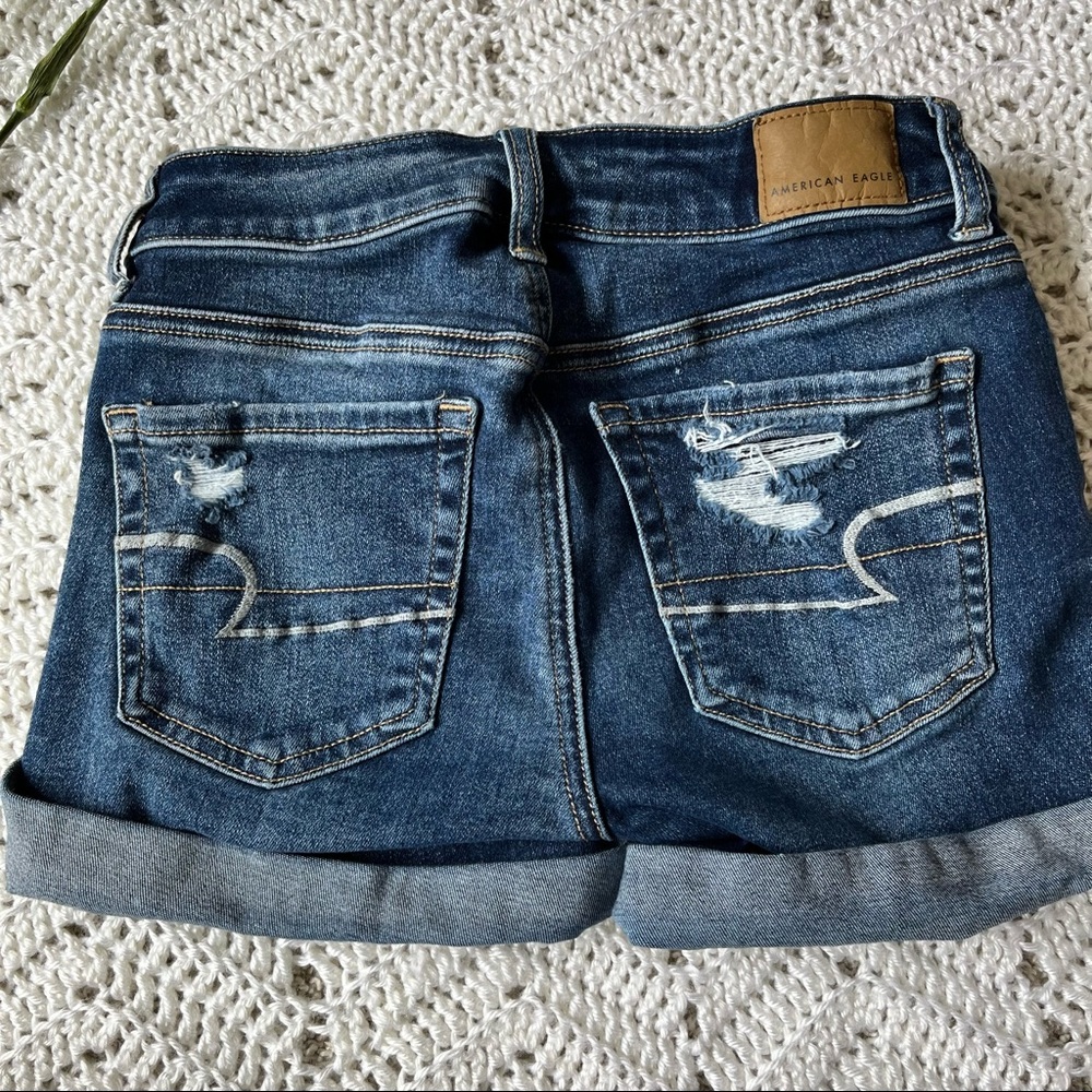 American Eagle Ripped Jean Shorts - High Waisted - Picture 4 of 4